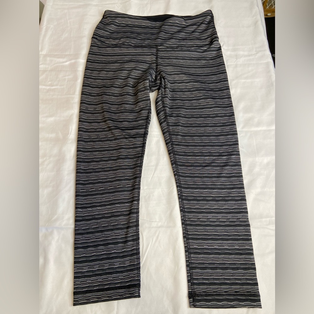 90 Degree By Reflex Exercise Black and Grey Leggings Size Medium
